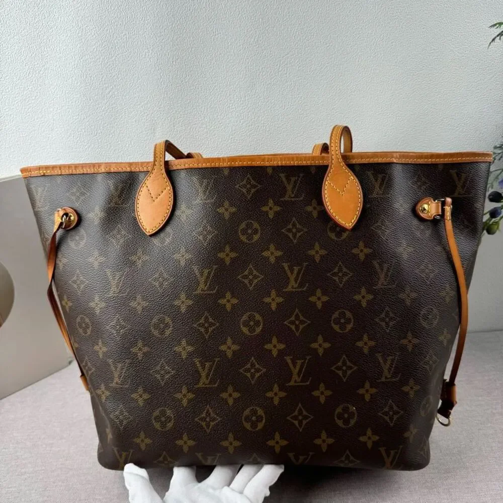 Louis Vuitton Women Pre-Loved Bag Very Good Condition
